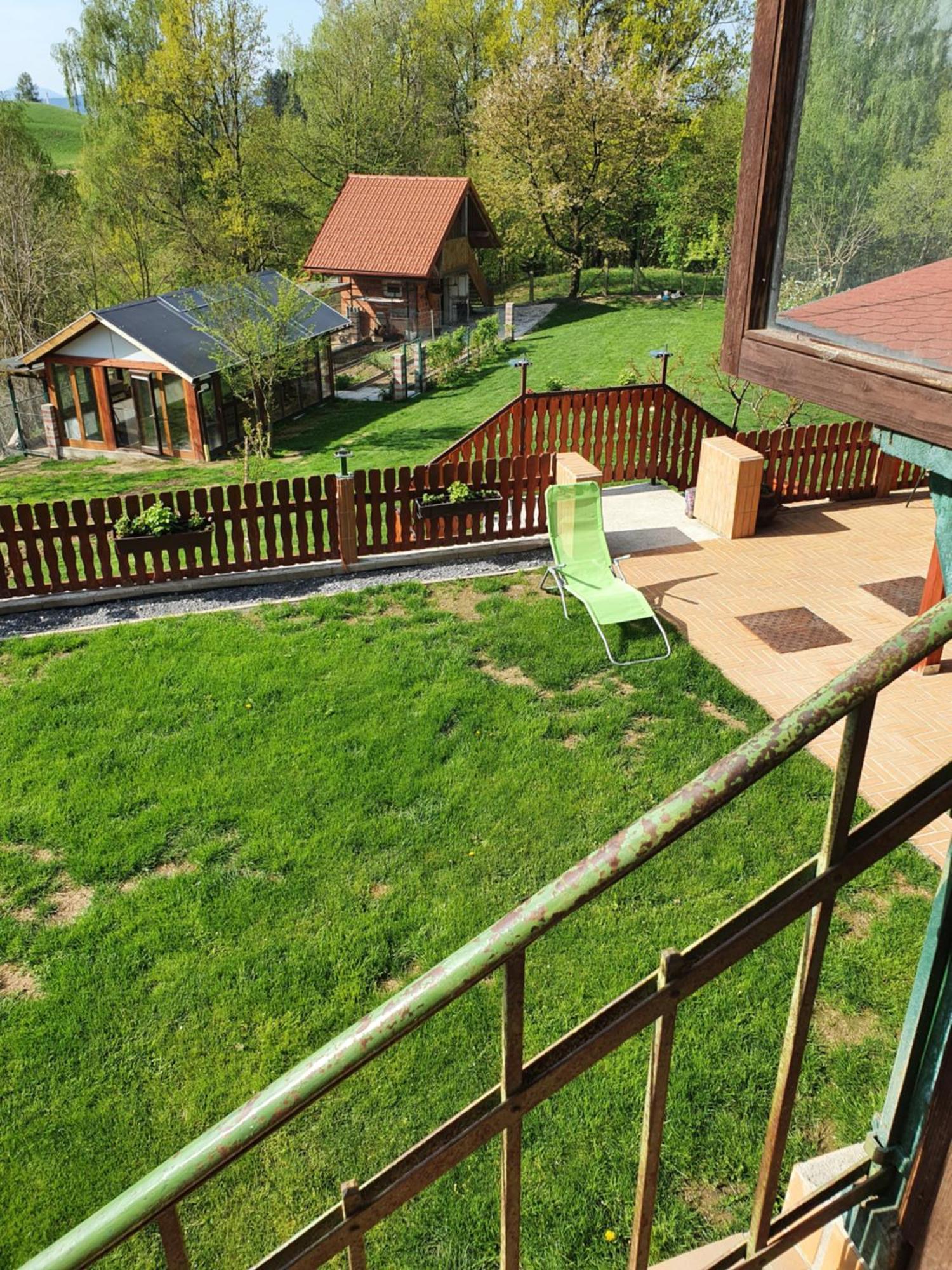 Sostanj Velenje Ravne Sobe Rooms Vrtacnik D O O Ngoại thất bức ảnh